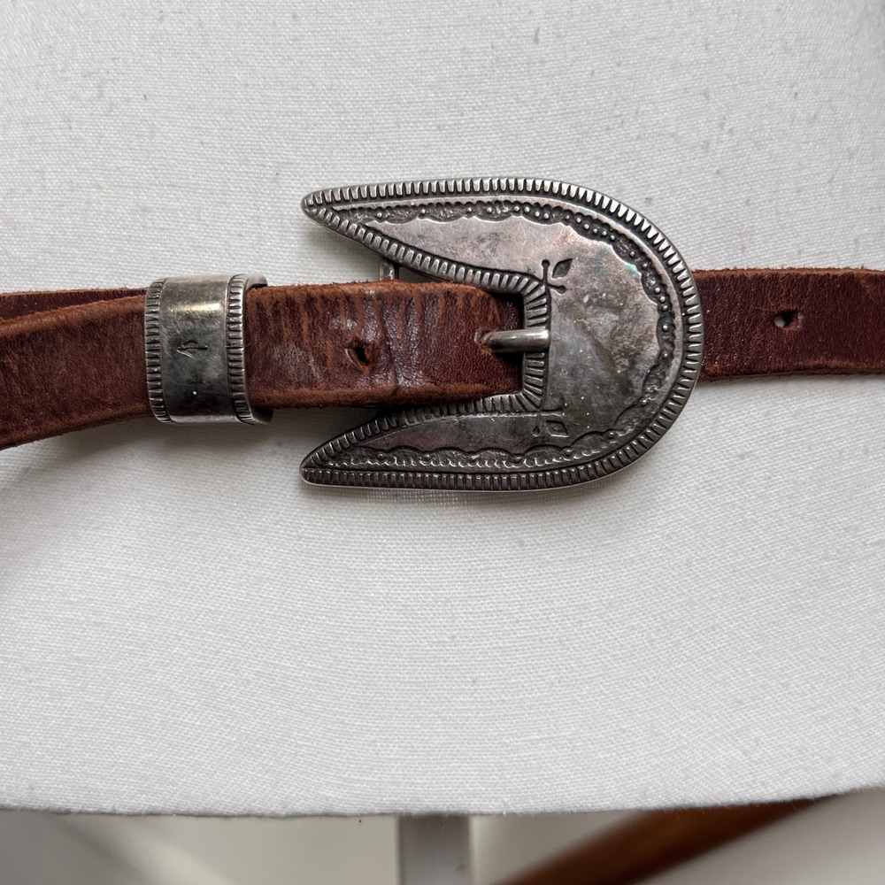 Vintage Banana Republic Safari Brown Leather Belt Western Buckle Size 28 - Picture 2 of 13
